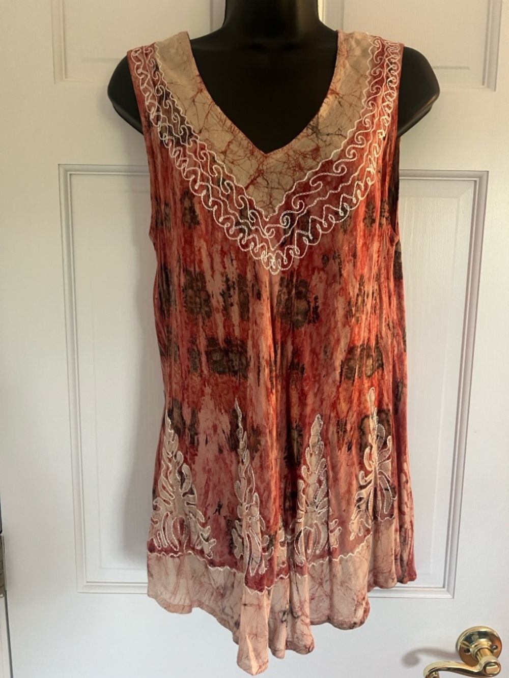 Sleeveless Rust Tie-Dye V-Neck Tunic with Cream Embroidery